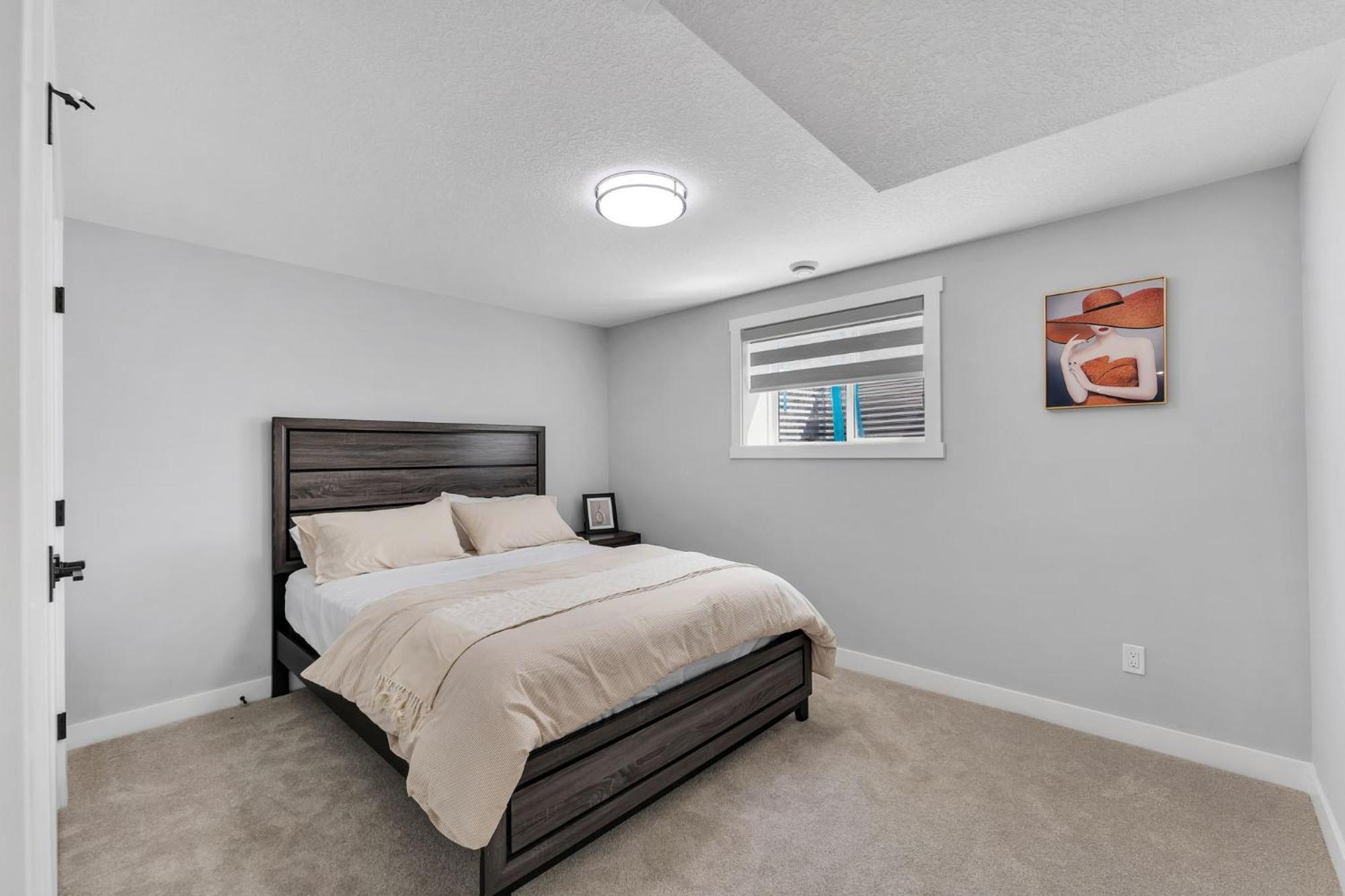 Holiday home 2 Bedroom Cozy Basement Secondary *